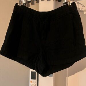 GAP Women's High Waist Black Shorts